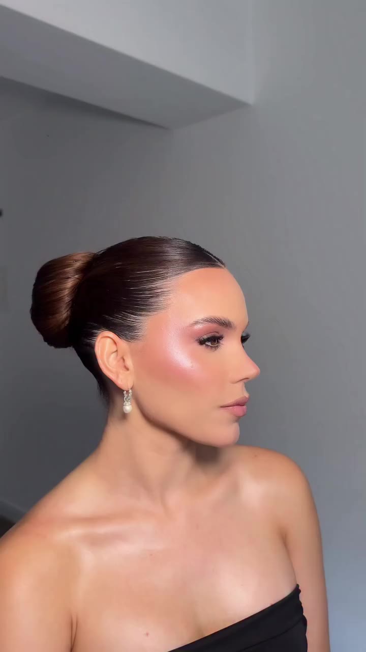 Hoy cerramos gira de medios en Venezuela ❤️🇦🇷 🇻🇪 @armonqa 💄 @dr.gabrielpaez