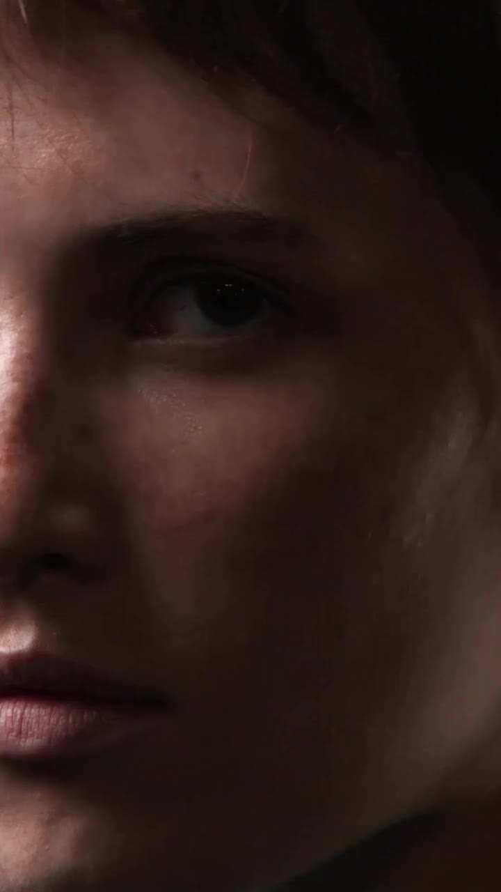 A dialogue between fashion and beauty at the Prada SS27 Womenswear show…