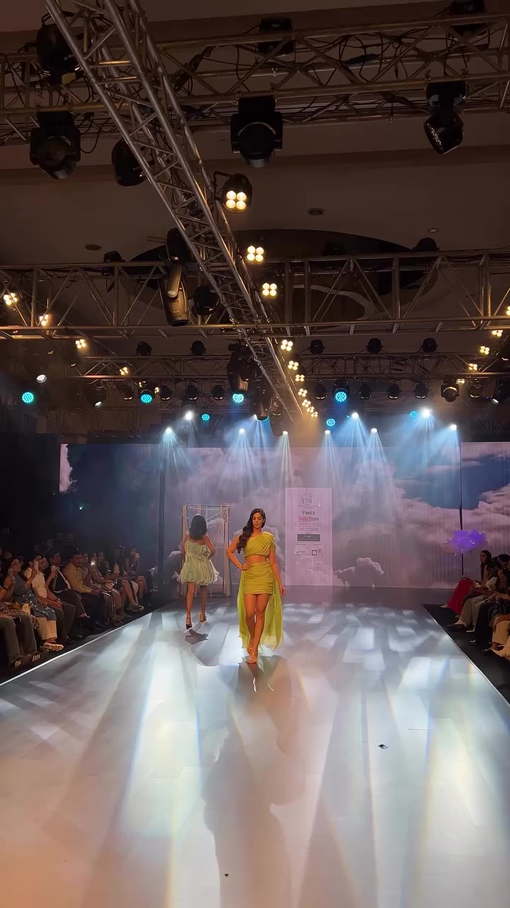 delhi @timesfashionweek team @runwayfashionmanagement @ranjanswagat…