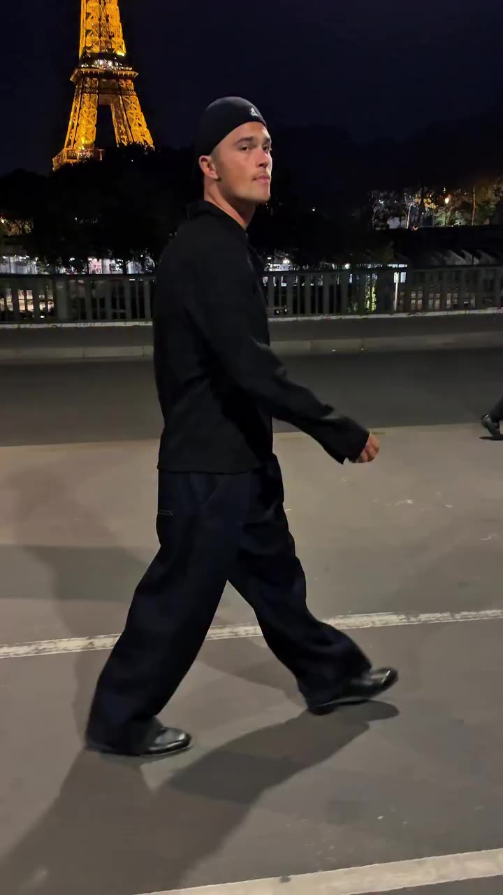 je suis de retour dans la capitale ☝🏼