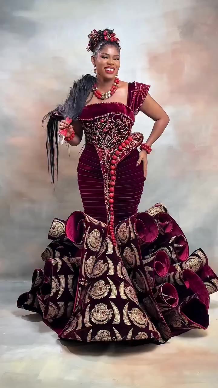 Igbo Kwenu!!!!! Describing this dress as beautiful is not enough at allll Too…