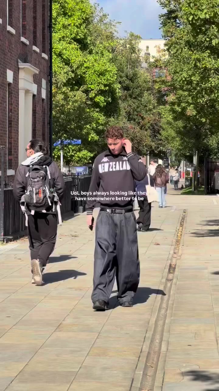 since when were we dressing up for lectures? #fyp #uol #ljmu #students #freshers