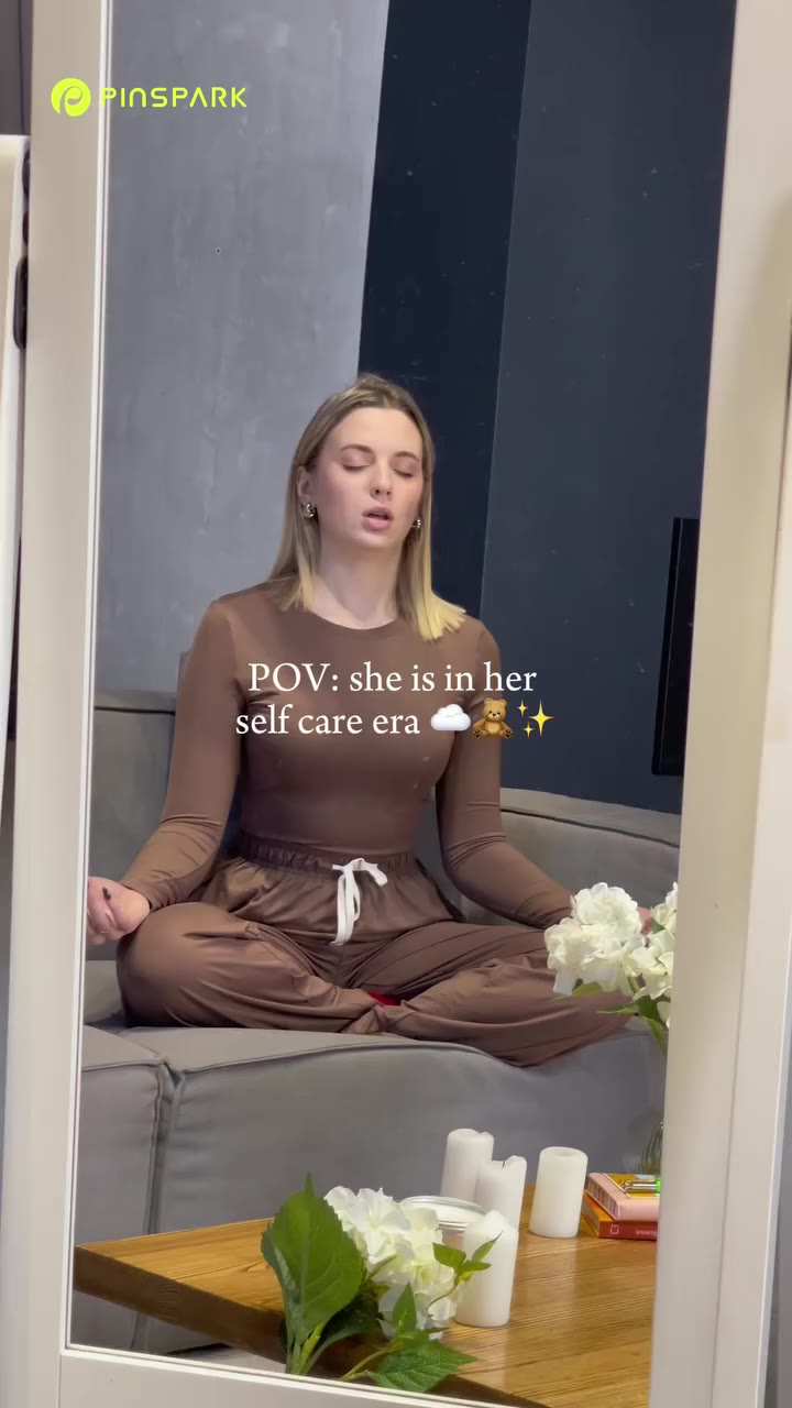 Creating a peaceful home sanctuary in the softest loungewear set imaginable…