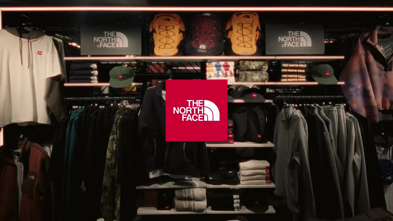 THE NORTH FACE is taking over. 🟥The Red Box Collection lands at Sneaker10…