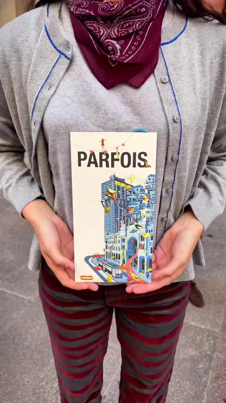 Spotted us around Milan yet? Our PARFOIS Cart is making its way through the…
