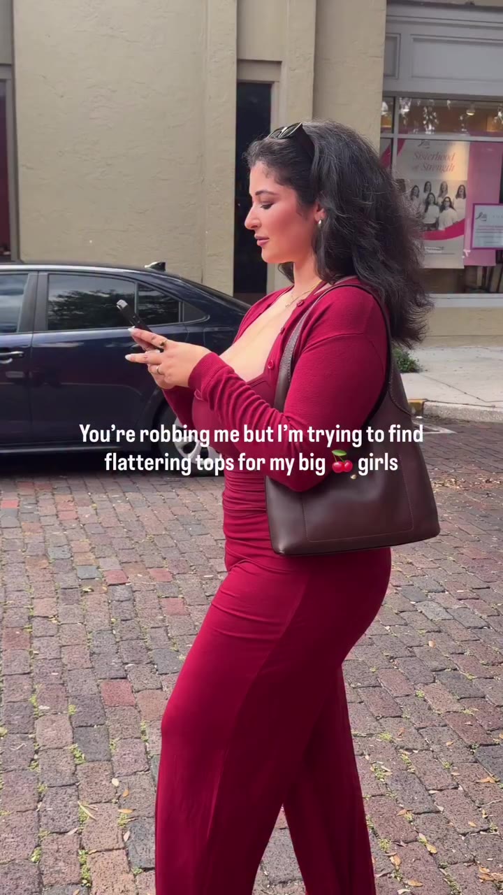 I’M BUSY!!! This is not a good time! #trending #midsizefashion