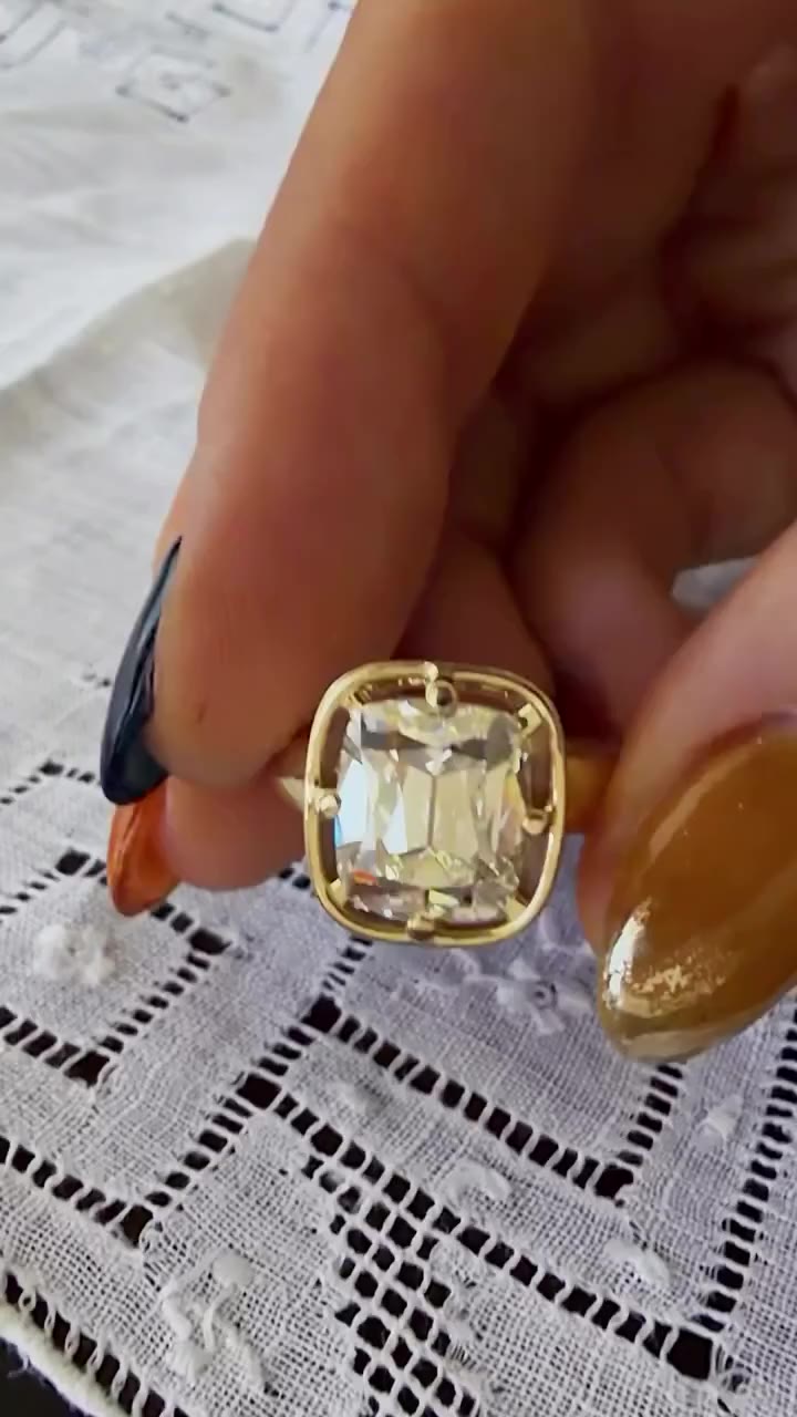 Dream duo: Warm antique diamond + Georgia