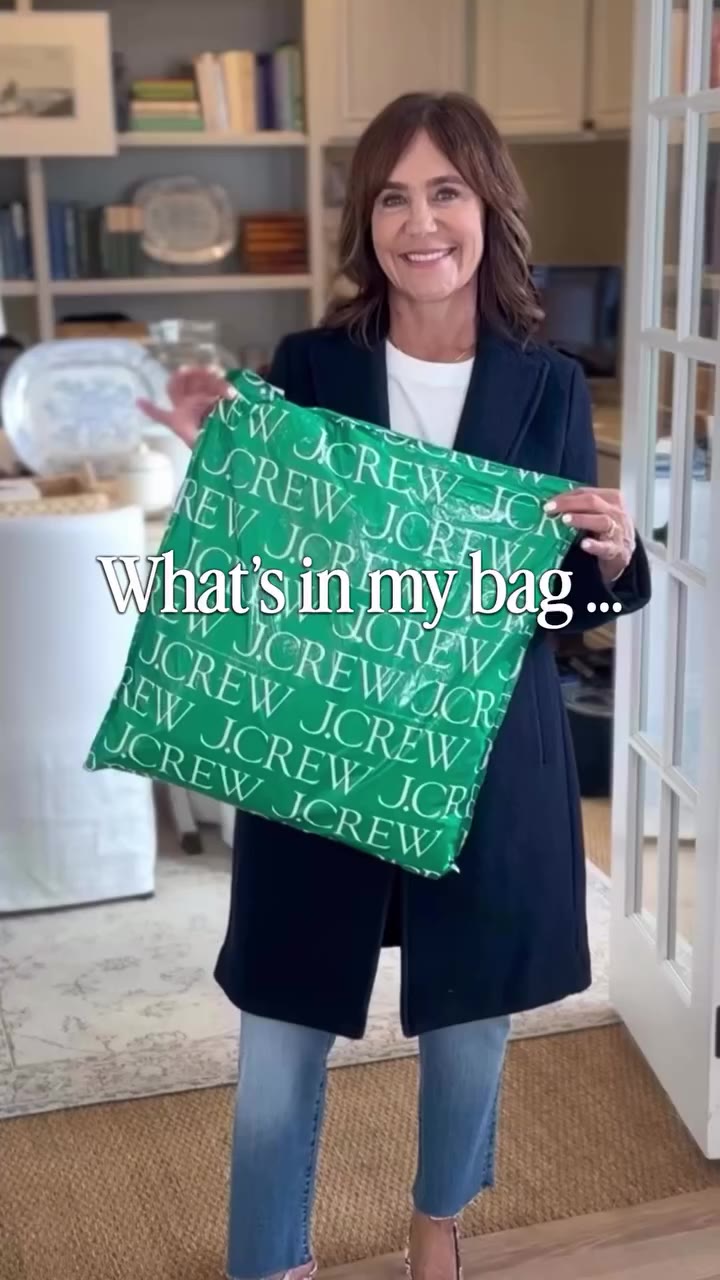 What’s in my shopping bag? Turns out it’s the coat everyone is buzzing about…