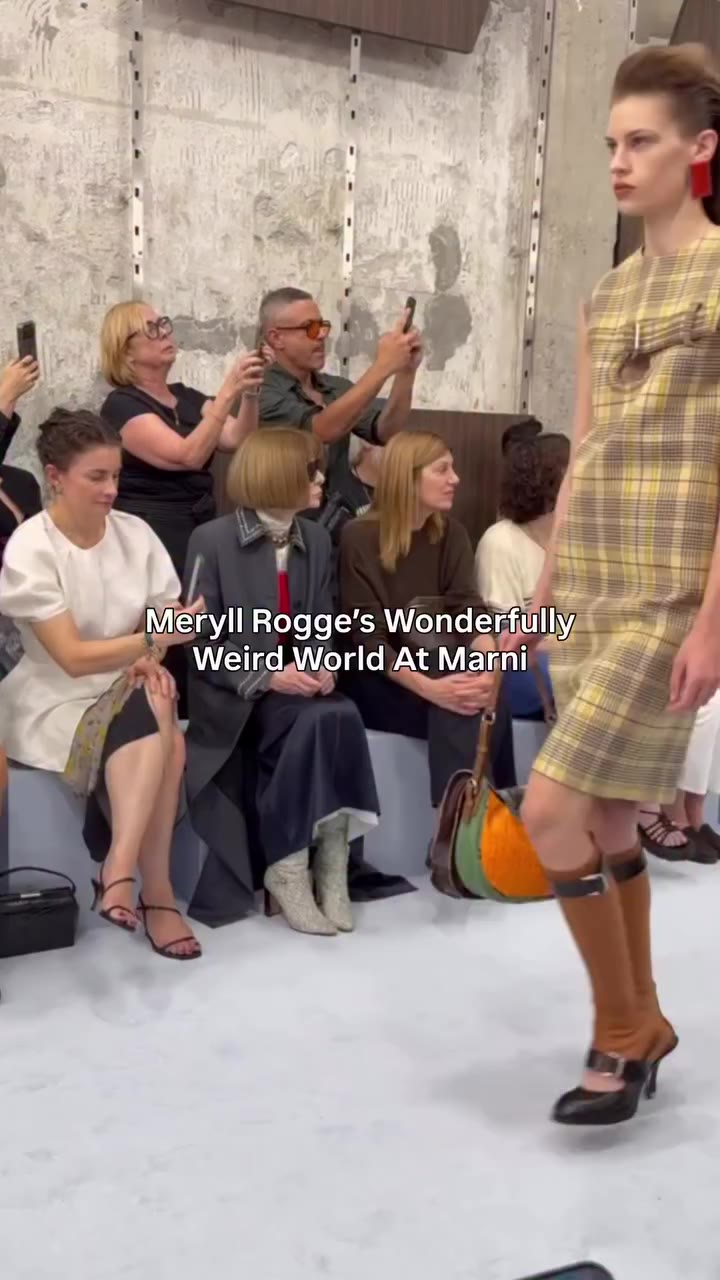 Meryll Rogge’s second collection for @marni just hit the runway at Milan…
