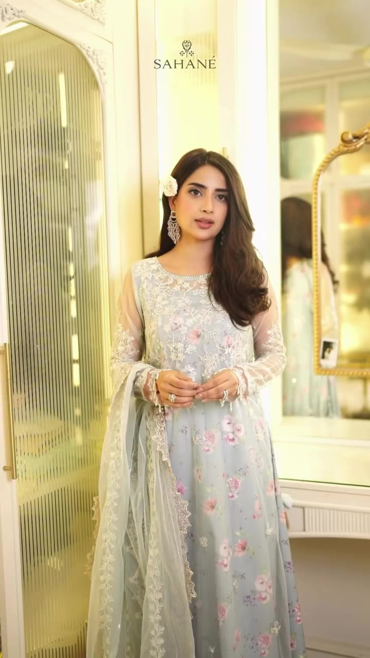 x @sabooraly 💗 #Sahané #RUSUKH #UnstitchedFormals #FestiveWear