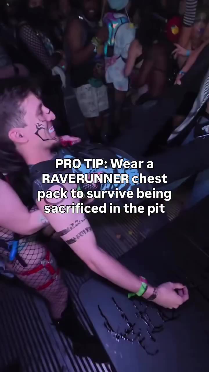 If only we had the pov from the chest pocket 💀 You guys are wild! @edweeaaan…