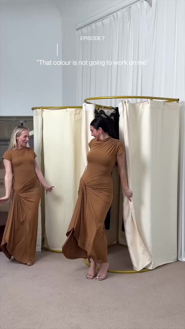 Trying the Venus Dress on two different shapes and heights 🤎 We've yet to…