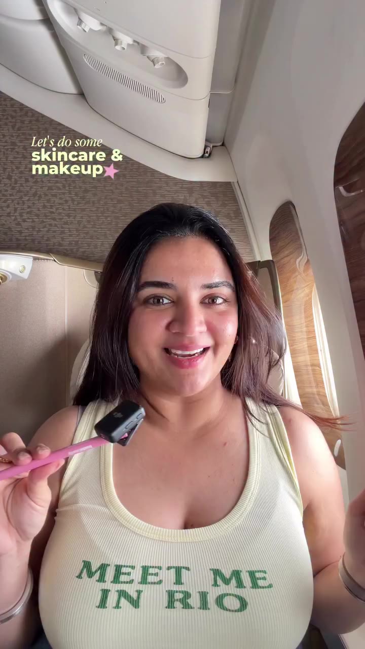 GRWM in flight🥰💗🤏🏻 Products I used: @hudabeauty Faux Filler Extra Shine…