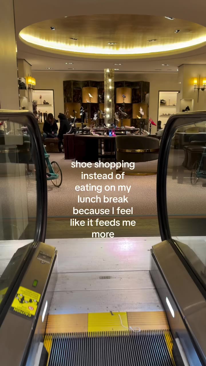 Just a heel obsessed girl #heels #shoeaholic #shopaholic #fashion