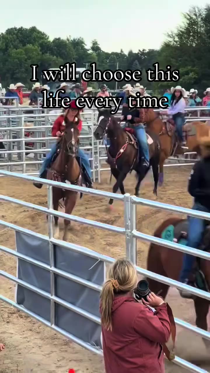 Blessed to be able to do what I love so much ❤️❤️ #fyp #western #country…