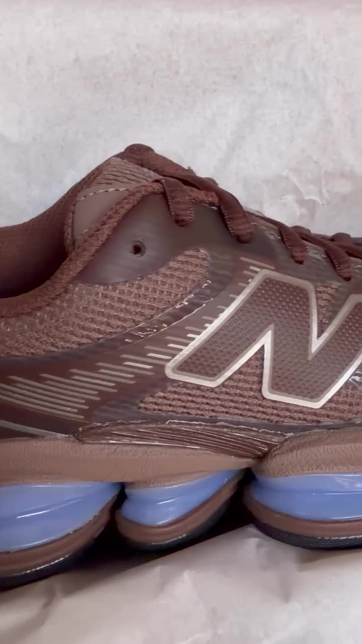 New Balance. Born in Boston in 1906. More than 100 years of comfort, function…