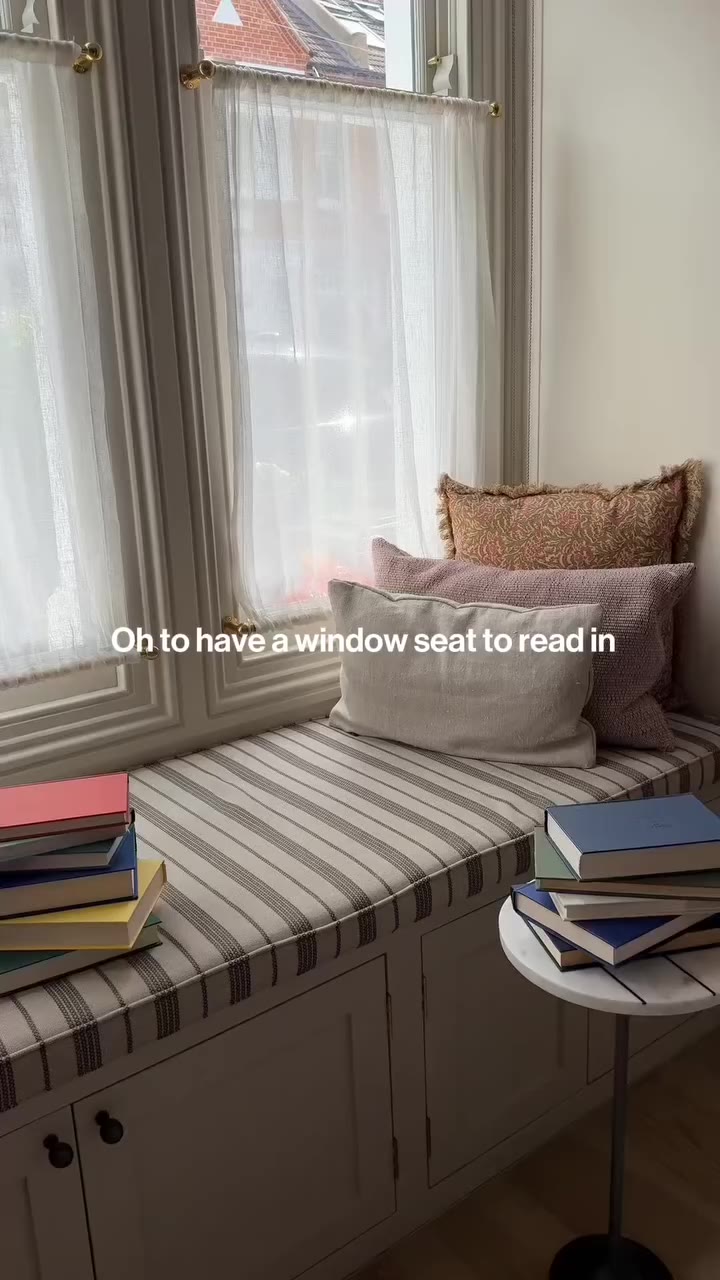 This is our spot 📖✨
