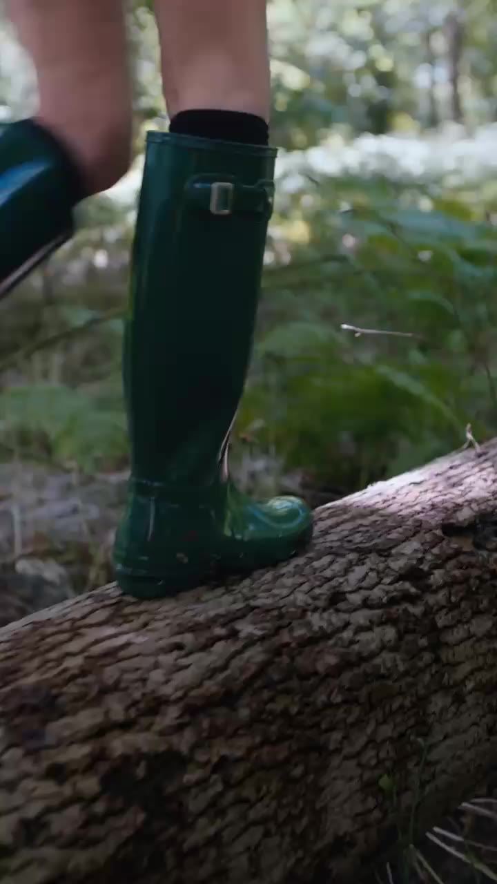 For 170 years, Hunter has made a boot that goes everywhere. To mark the…