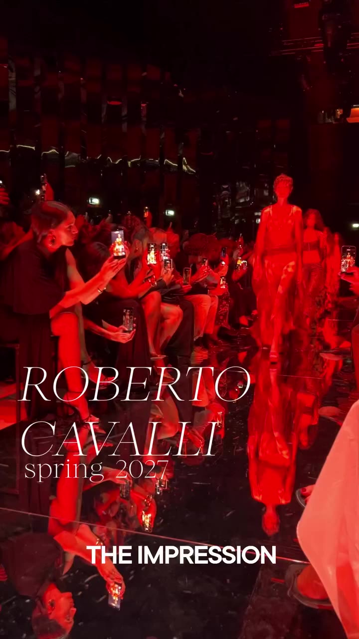 Declaring their status as the ‘House of Prints’ @robertocavalli the collection…