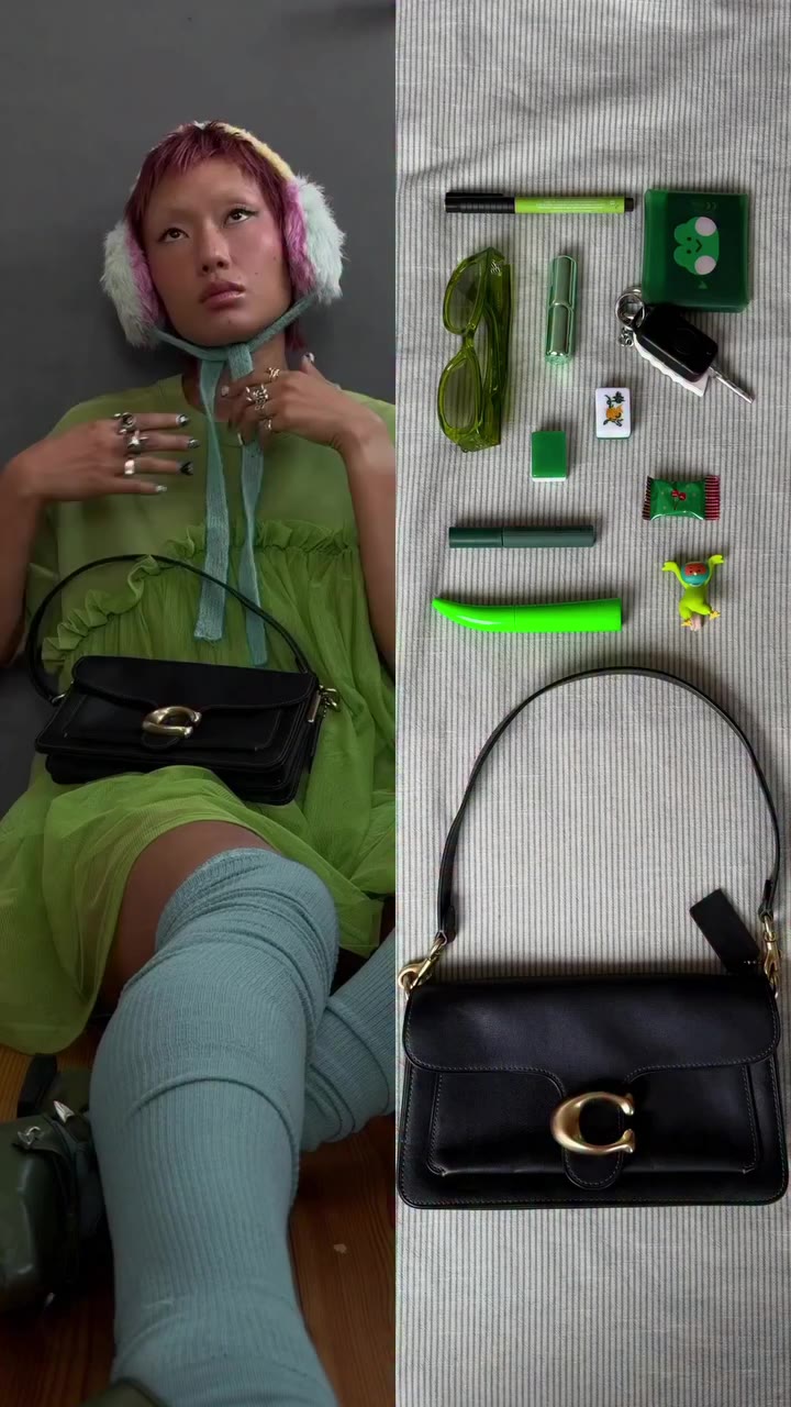 A totally unrealistic but fun „what’s in my bag“ with matching looks hehe…