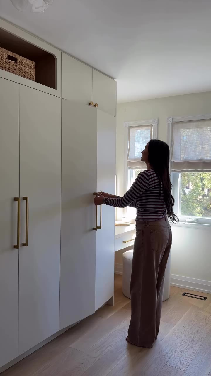 These things help keep my closet organized and tidy! comment SHOP and I’ll…