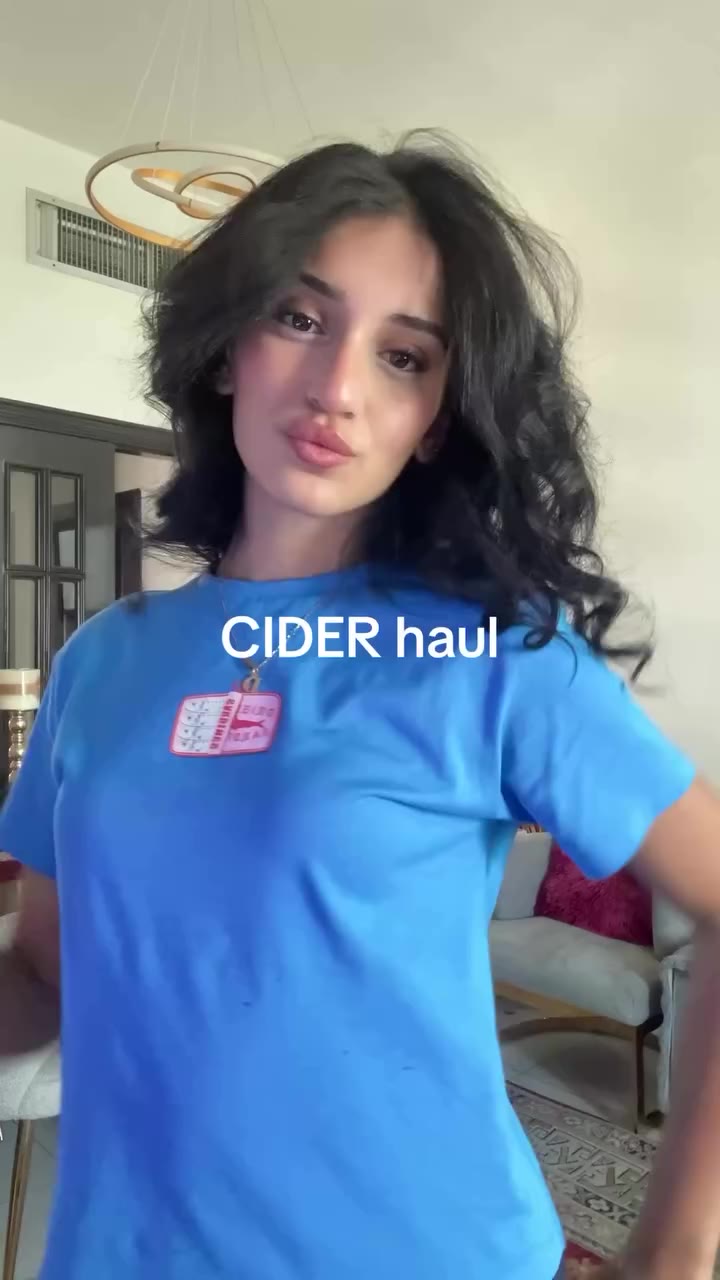 نظرة ثانية على تشكيلة هيلو كيتي المحدودة 🎀👀 لا تفوتكم قبل ما تخلص! Another…