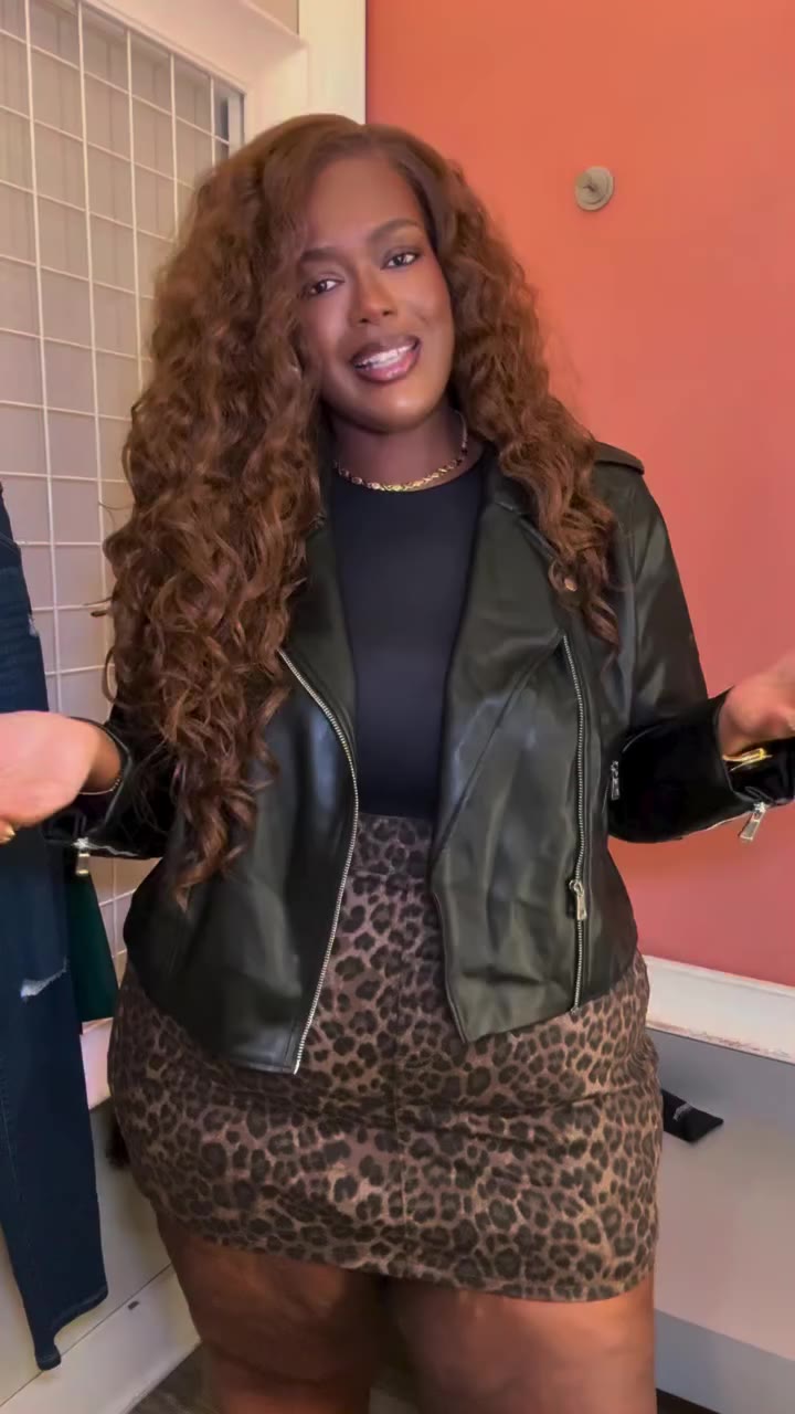 Why should I be the next @Torrid model? Because confidence isn’t about fitting…