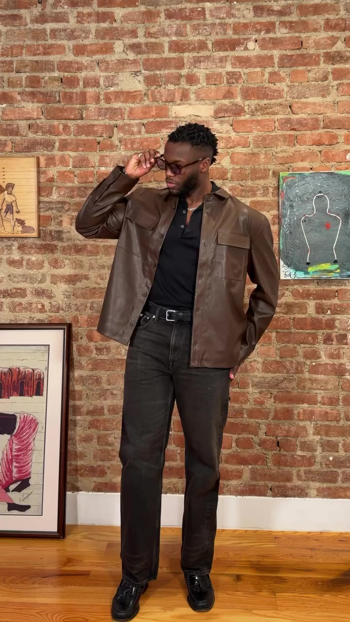 in a very healthy relationship with @calvinklein 🥰👖styling their 90s…