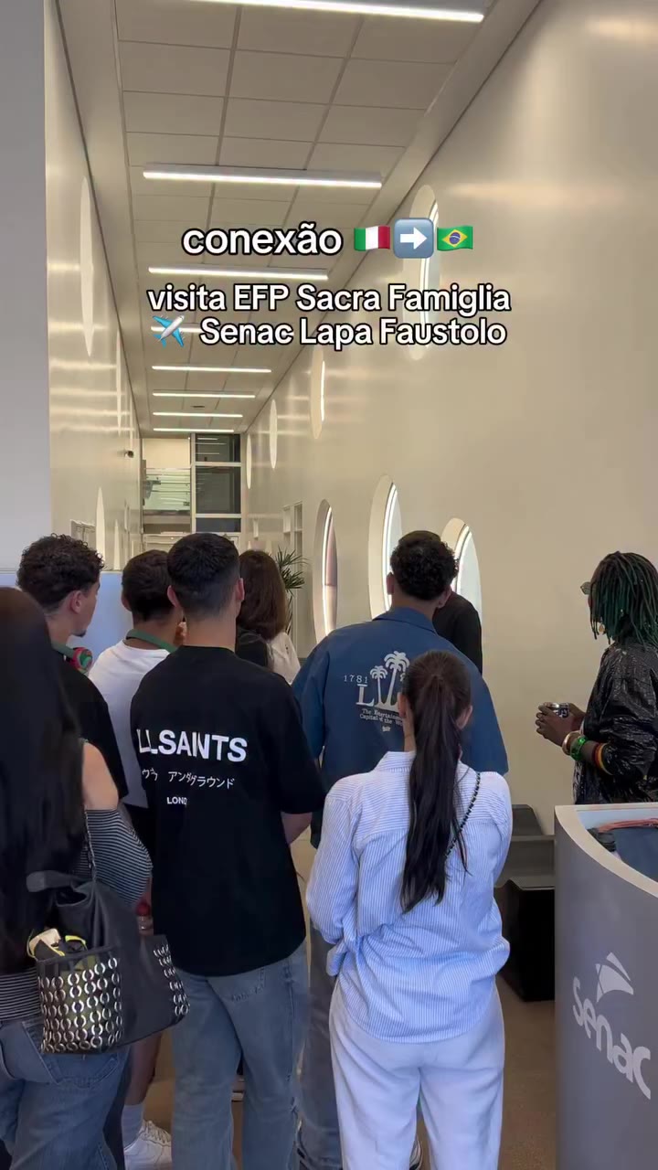 #TBT Em julho, estudantes da @efpsacrafamiglia visitaram a nossa escola para…
