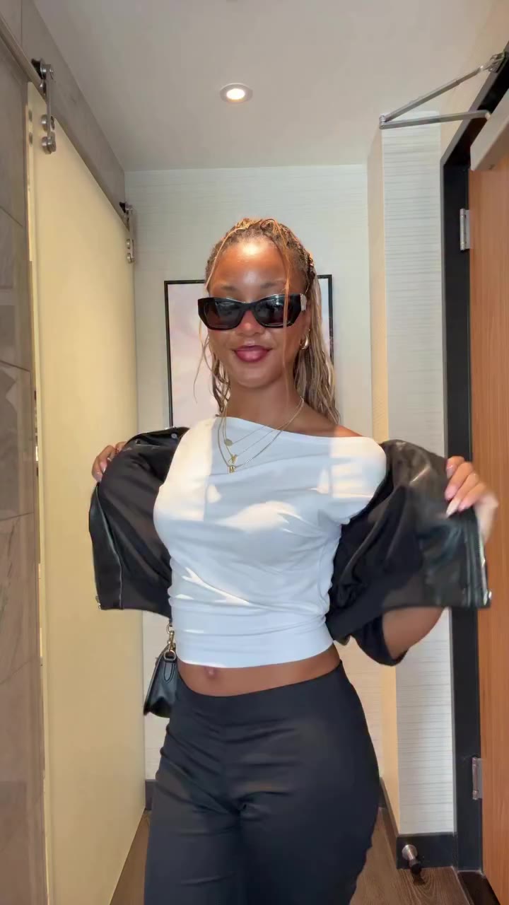 This outfit has me feeling in my Michael era!!!🤩 #outfitinspo #nycoutfit…