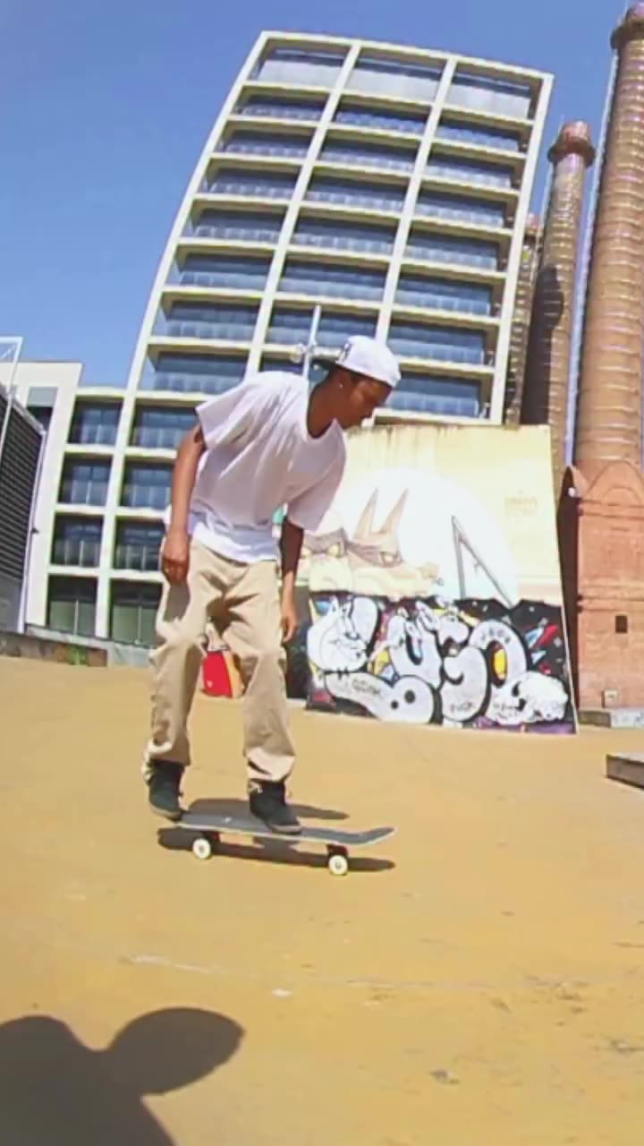 🤯🤯🤯 Esse Kick nose manual nollie kick flip out precisa nem de legenda…