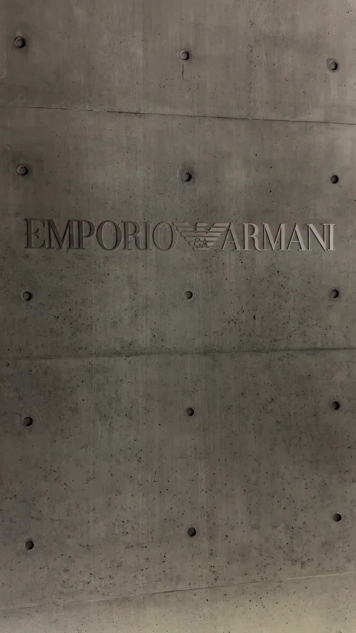 For Spring/Summer 2027, #EmporioArmani explores the traces time leaves on what…