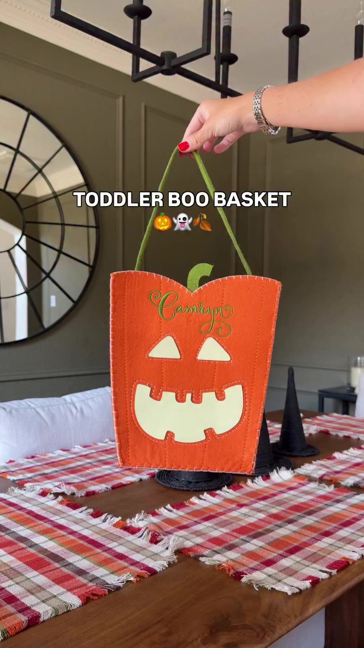 Pack my toddler’s Halloween boo 👻 basket with me! #halloweenbasket #boobasket…