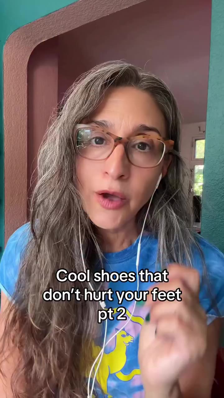 for part 2, I’m sharing my going out go-to cool shoes that don’t hurt my feet…