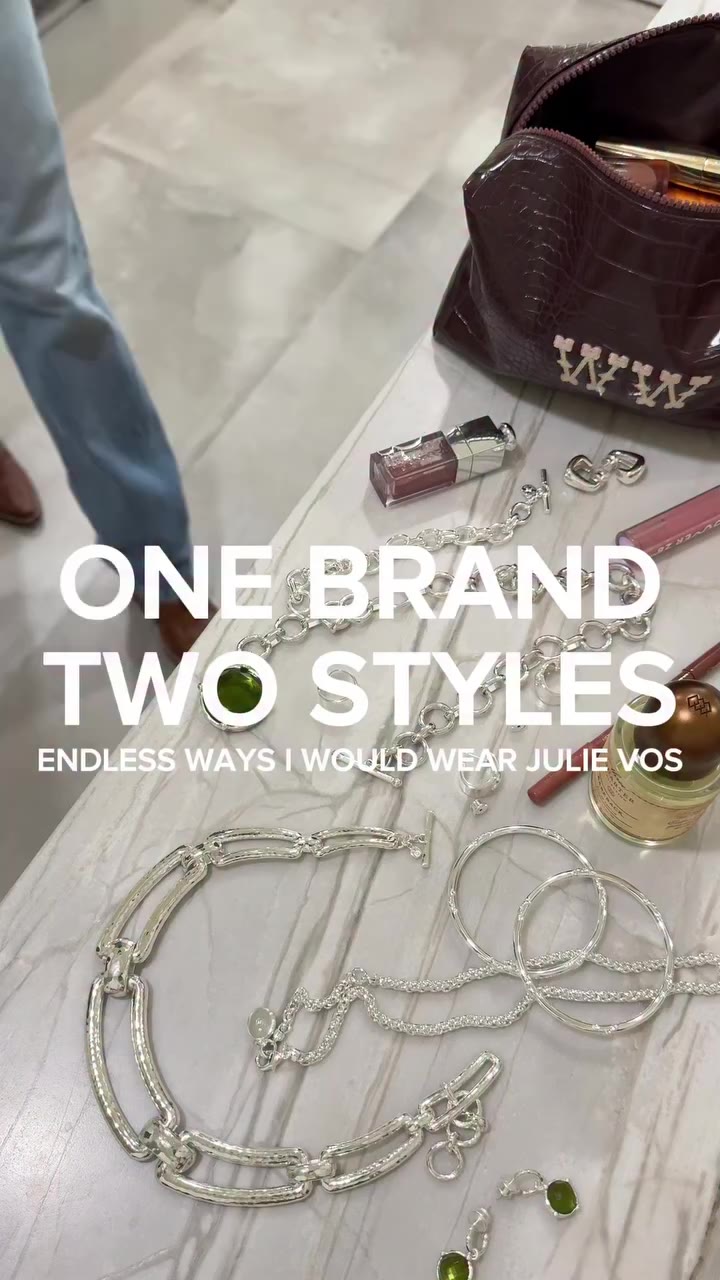 Y’all know I love my accessories, so this was a no-brainer. Two looks, one…
