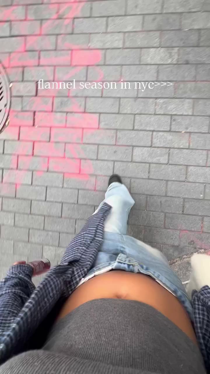 It’s starting to feel like fall in nyc and I couldn’t be happier!! 🤎🍂🍁…