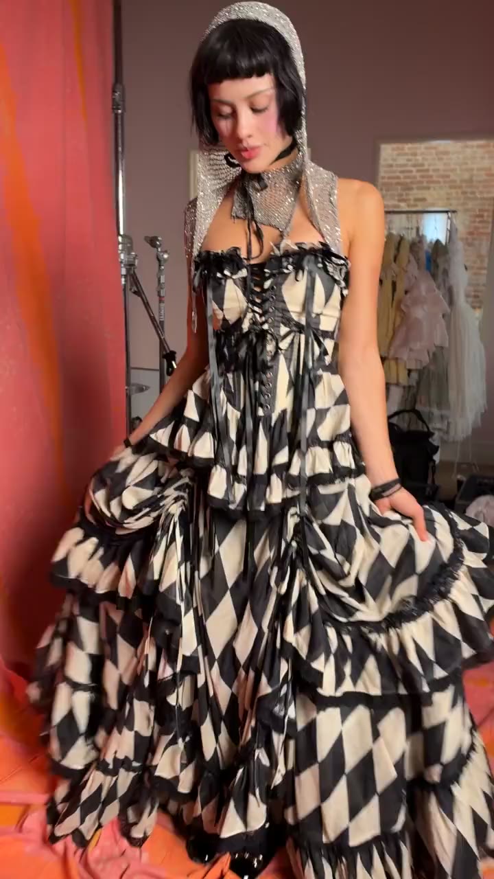 On set today, shooting The Ghost Ship. @leonanaomii in The Harlequin Main…