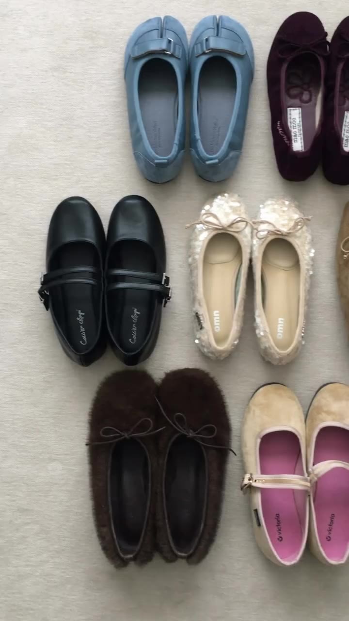 가을에 신기좋은 플랫슈즈 모음zip｡.:*☆🩰 • @omn_archive omn Stud Flat shoes _Pink •…