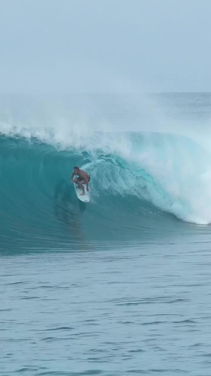 Jimmi scoring over in the Ments. Riding a Juliette PU Jimmi is 5'10 x 83kg