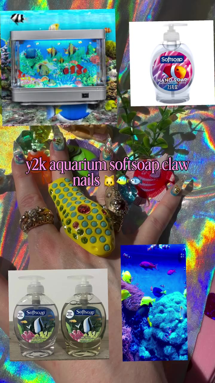 Oh @nailsbymei makes my dreams come true 🦋 y2k aquarium softsoap kittyyy claw…