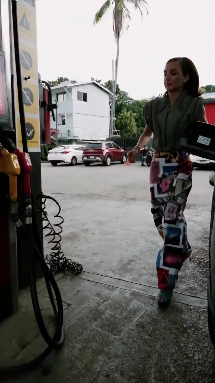 Fueling up for Fashion Week ⛽️