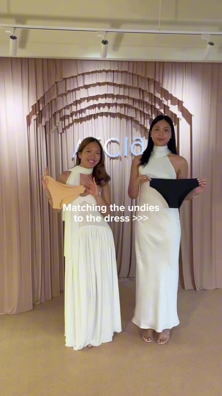 When matching the underwear to the dress makes or breaks the look 👀 Dress up…