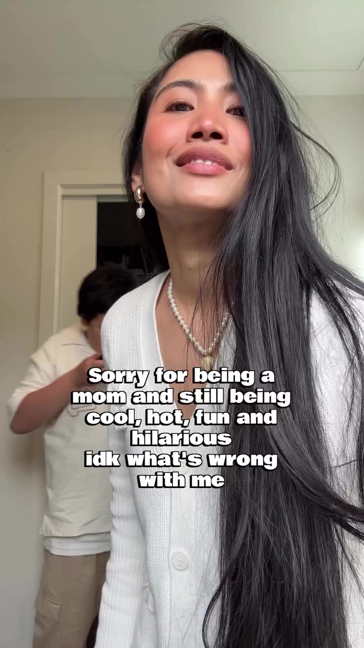 Sorry for being a mom and still being cool, hot, fun and hilarious idk what's…