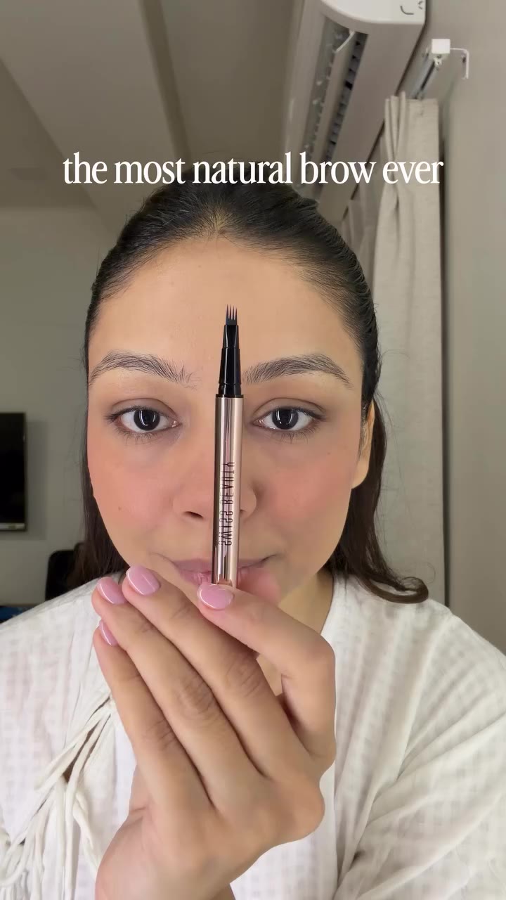 Comment ‘Eyebrow’ 🫶🏻 #EyebrowRoutine #BrowGoals #BeautyUGC #MakeupReels…