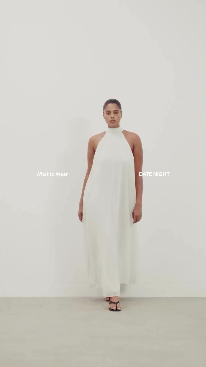 Not sure what to wear? We’ve got you covered. This is Modern Romance, our…