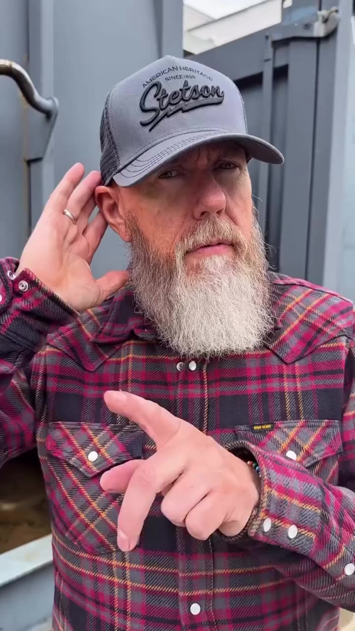 Friday’s made for flannel. If you can hear it too, you’re my kind of people…