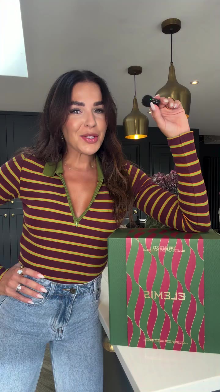 Eeeekkkk the @elemis advent calendar is here & wow, it is SO good! So many…