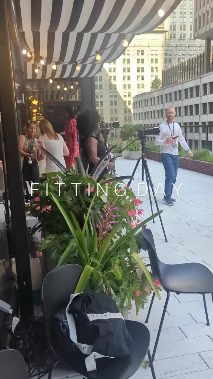 Day 2 of my stay in NY. The Fitting Day with @flyingsolonyc and 96 designers…