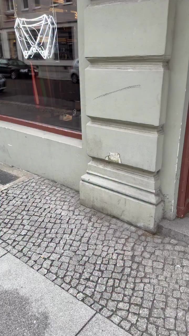 Guten Morgen lieber The Smart Dresser Store! Nicht nur von Hähnchen, Kaffee…