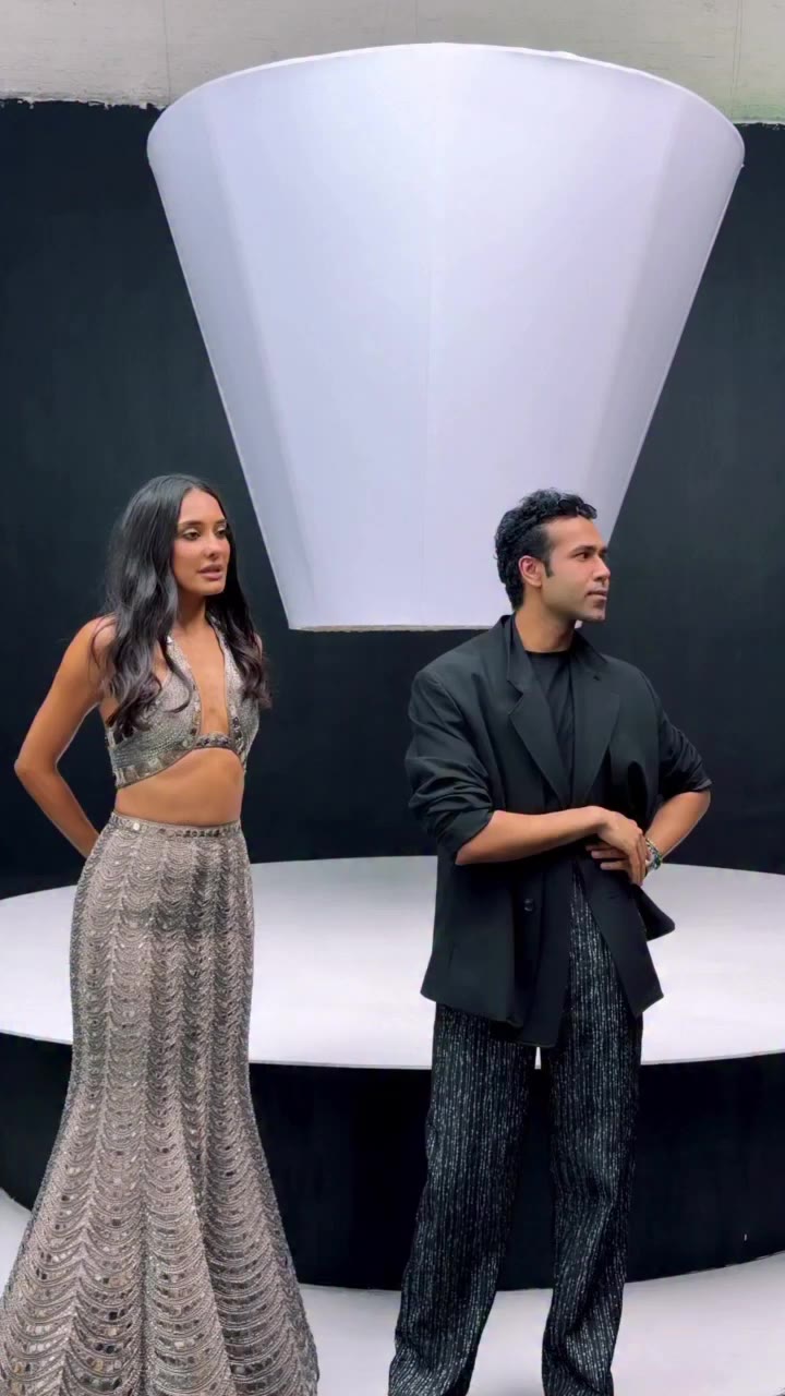 Shraaaaap? What’s that?????? @lisahaydon 🧨🚨🚒 #aedilhaimushkil